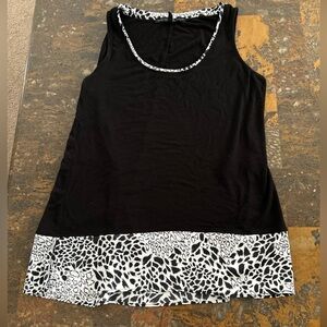 White House Black Market Womens Woven Hem Tank Top Black Leopard Stretch Small